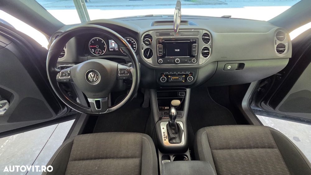 Volkswagen Tiguan 2.0 TDI 4Motion DSG Sport & Style - 5