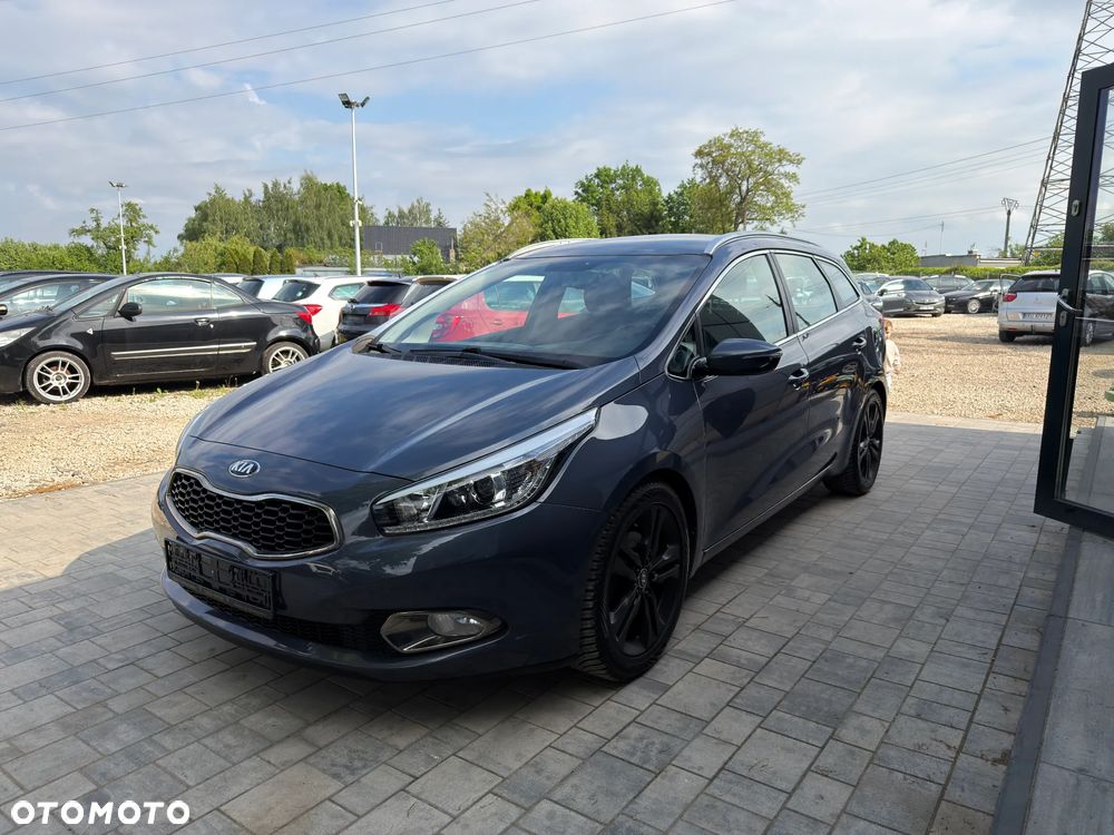 Kia Ceed 1.6 CVVT ISG Spirit - 11
