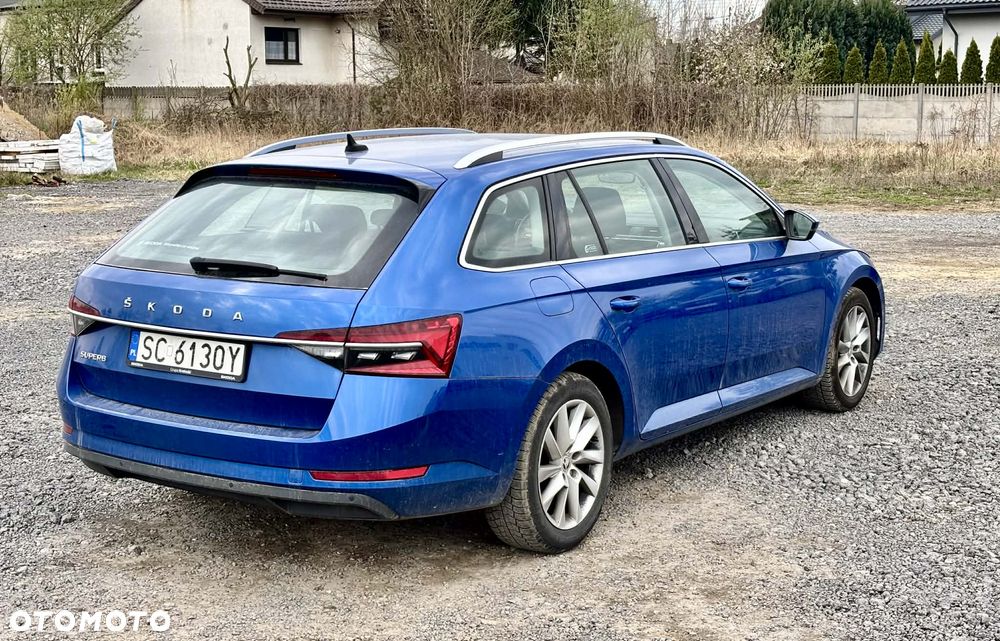 Skoda Superb 2.0 TDI SCR Style DSG - 4
