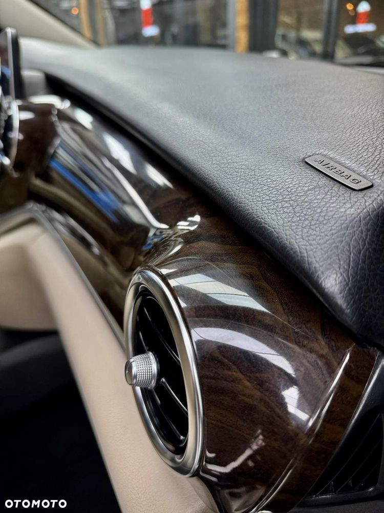 Mercedes-Benz Klasa V 300 d 9G-Tronic (d³ugi) - 31