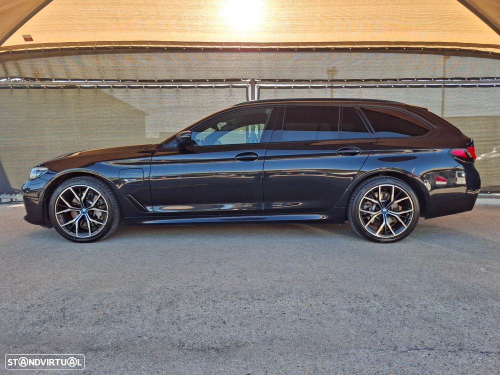BMW 530 e Pack Desportivo M Pro - 9