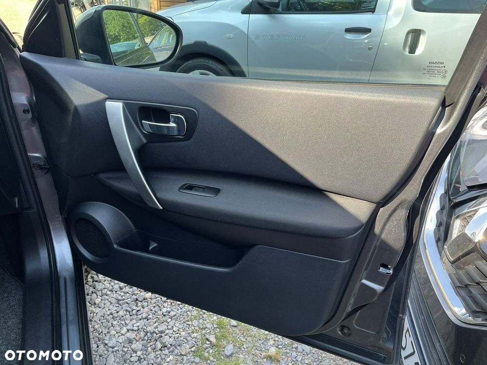 Nissan Qashqai - 16