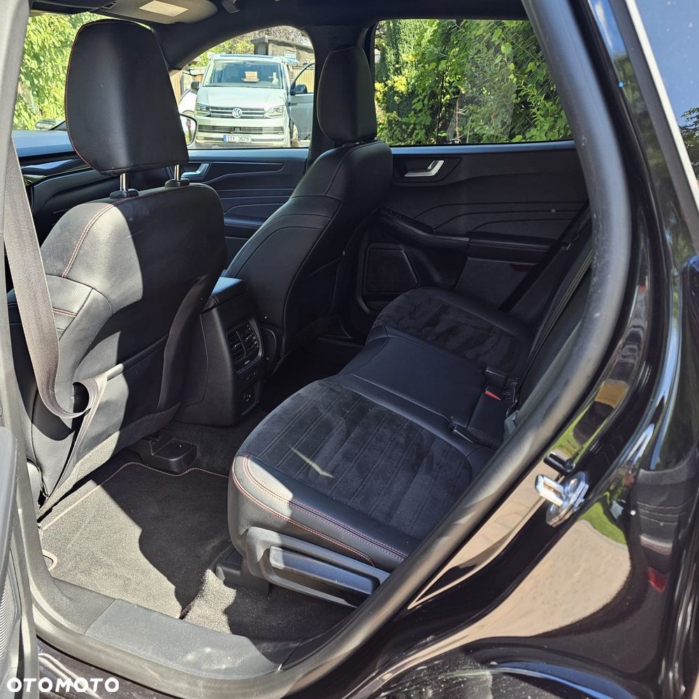 Ford Kuga - 13