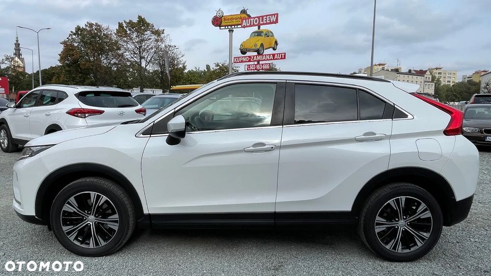 Mitsubishi Eclipse Cross - 16