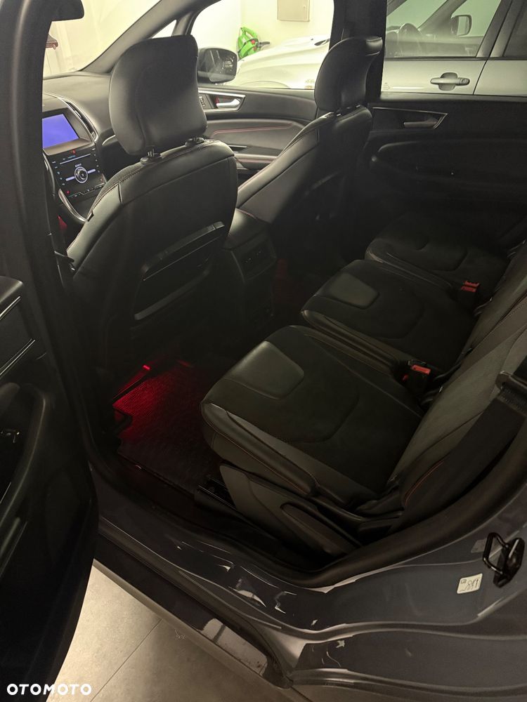 Ford S-Max 2.0 EcoBlue ST-Line - 29