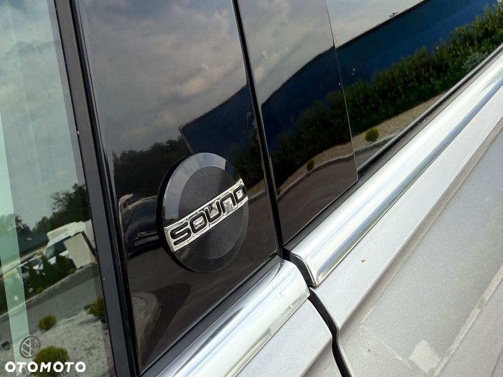 Volkswagen Tiguan 2.0 TDI SCR 4MOTION (BlueMotion Tech) Sound - 30