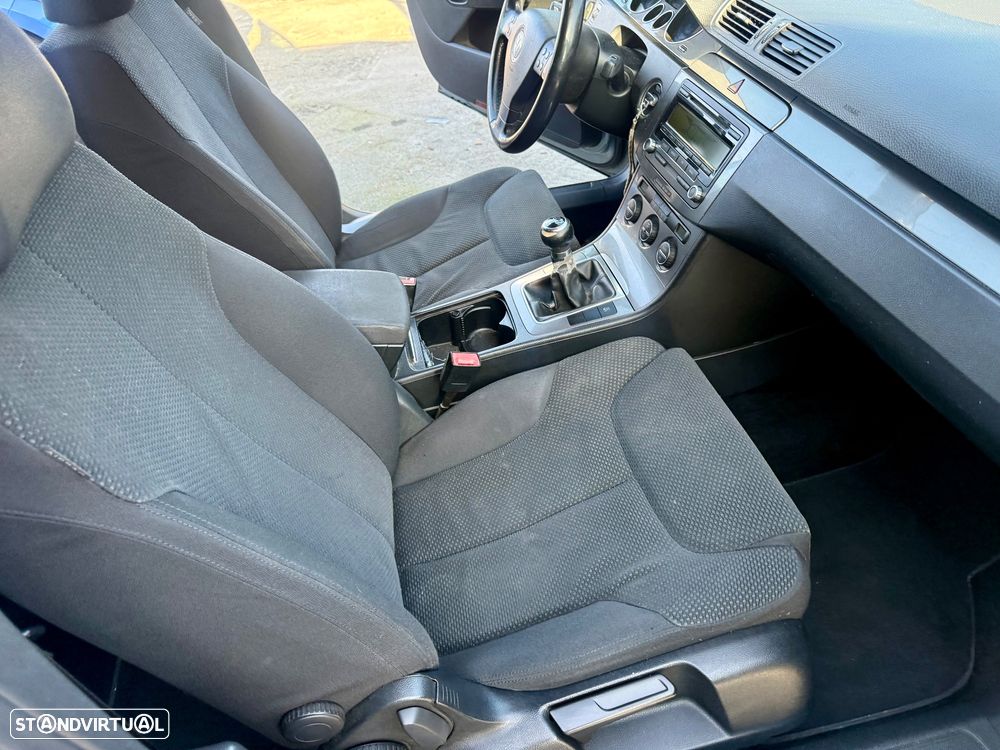 VW Passat Variant 1.9 TDi Confortline - 47