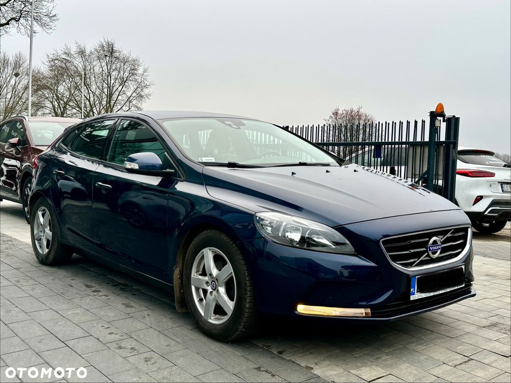 Volvo V40 - 2