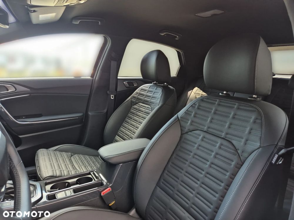 Kia XCeed 1.6 T-GDI L DCT - 11