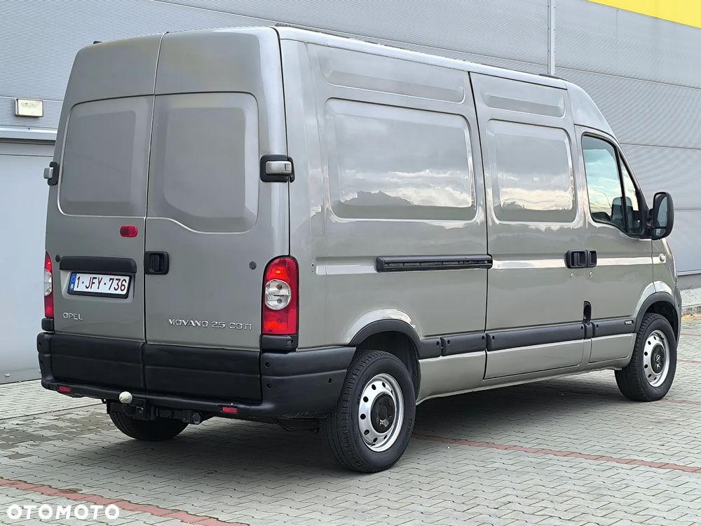 Opel Movano - 8