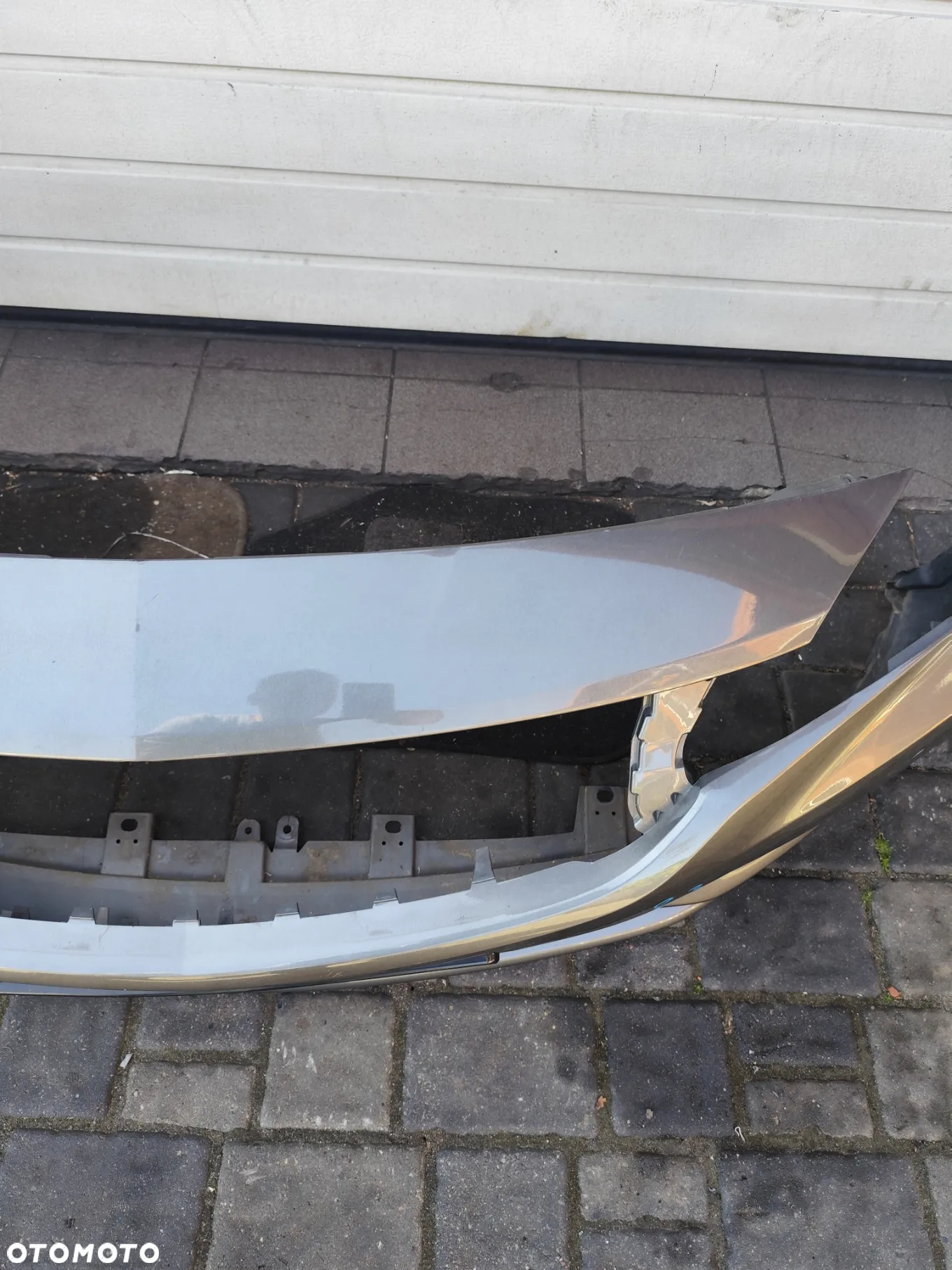 Zderzak Przód Opel Astra K Przed Lift 4Pdc Kod Lakieru Z10A - 10
