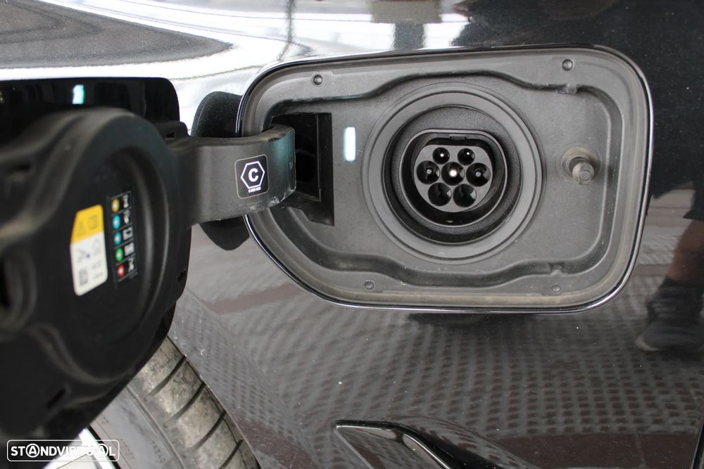 BMW 530 e Pack M - 29