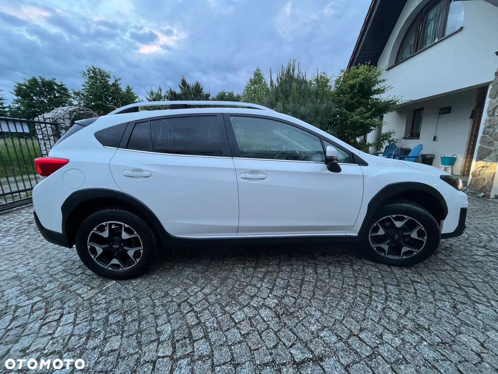 Subaru Xv 2019 photo 4