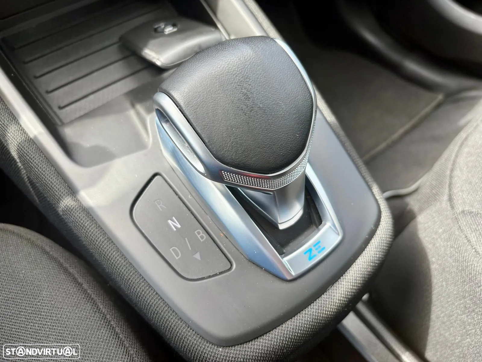 Renault Zoe (c/ Bateria) Zen 50 - 15