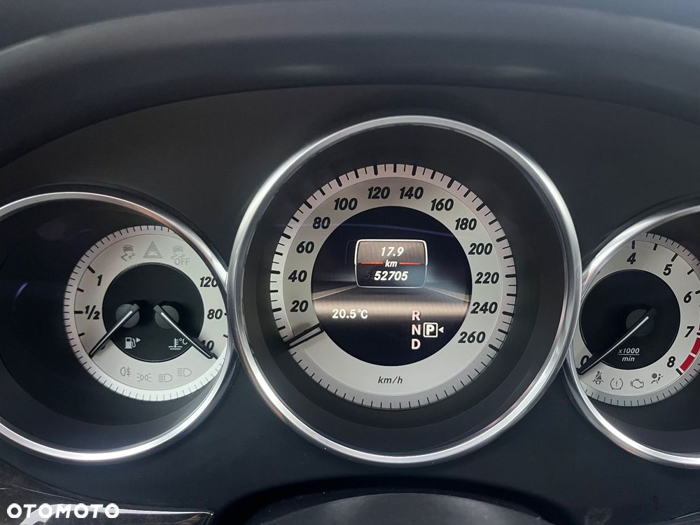Mercedes-Benz CLS 500 4Matic 7G-TRONIC - 27