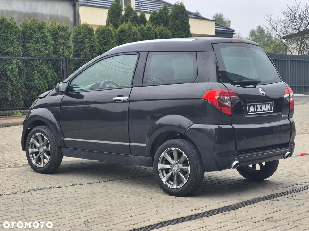 Aixam Crossover - 19