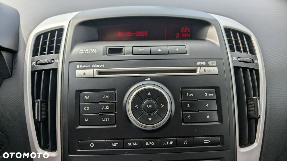 Kia Ceed - 28