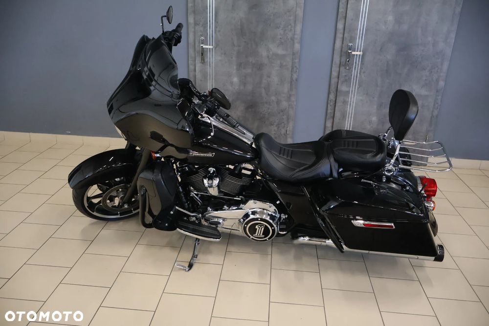 Harley-Davidson Touring Street Glide - 13