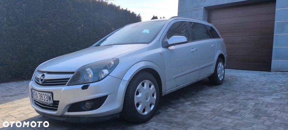 Opel Astra 1.6 Edition 111 Jahre - 2
