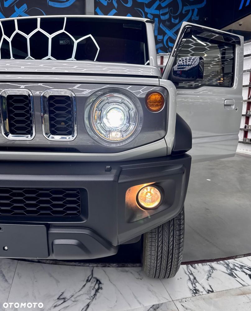 Suzuki Jimny - 16