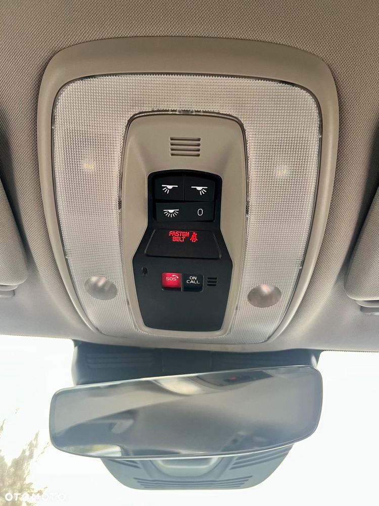 Volvo V60 D2 Drive-E Momentum - 25