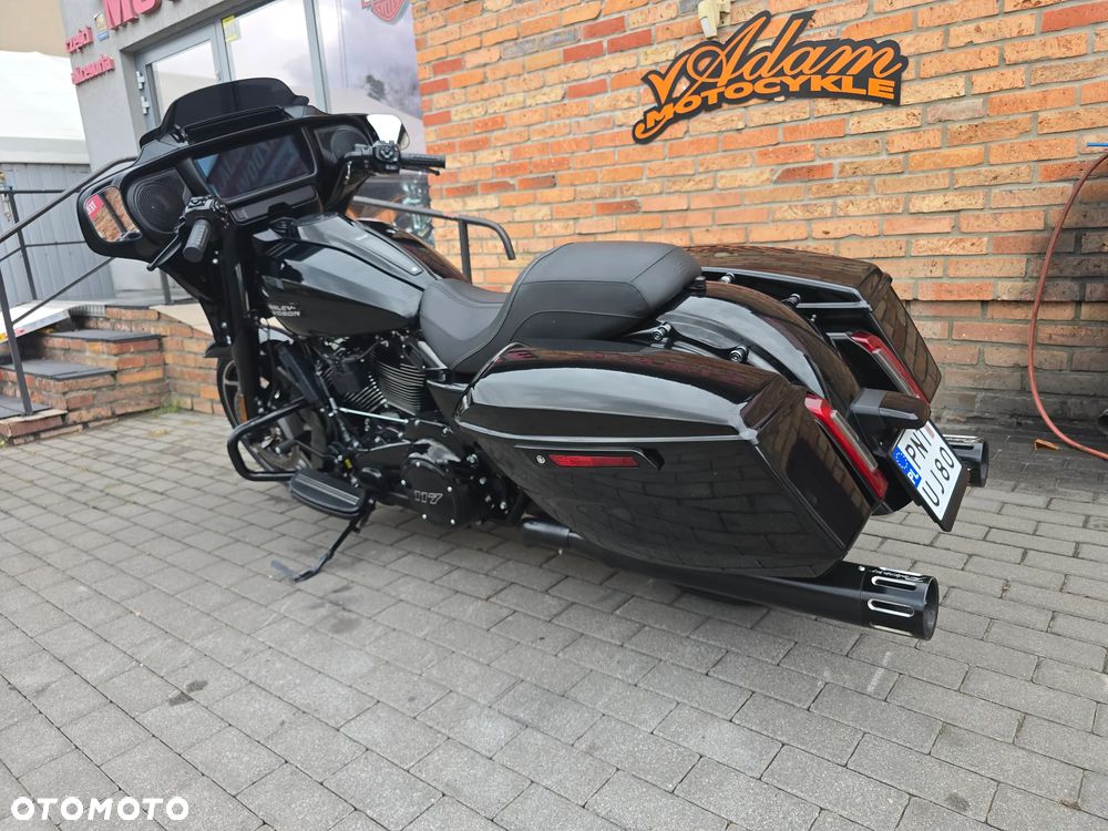 Harley-Davidson Touring Street Glide - 17