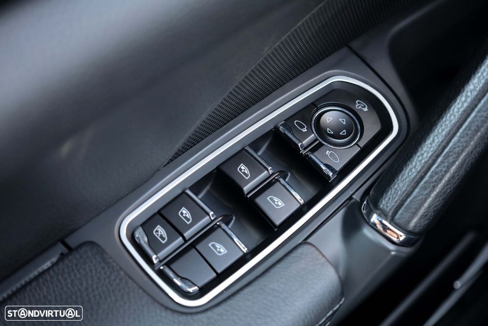 Porsche Cayenne 3.0 V6 - 37