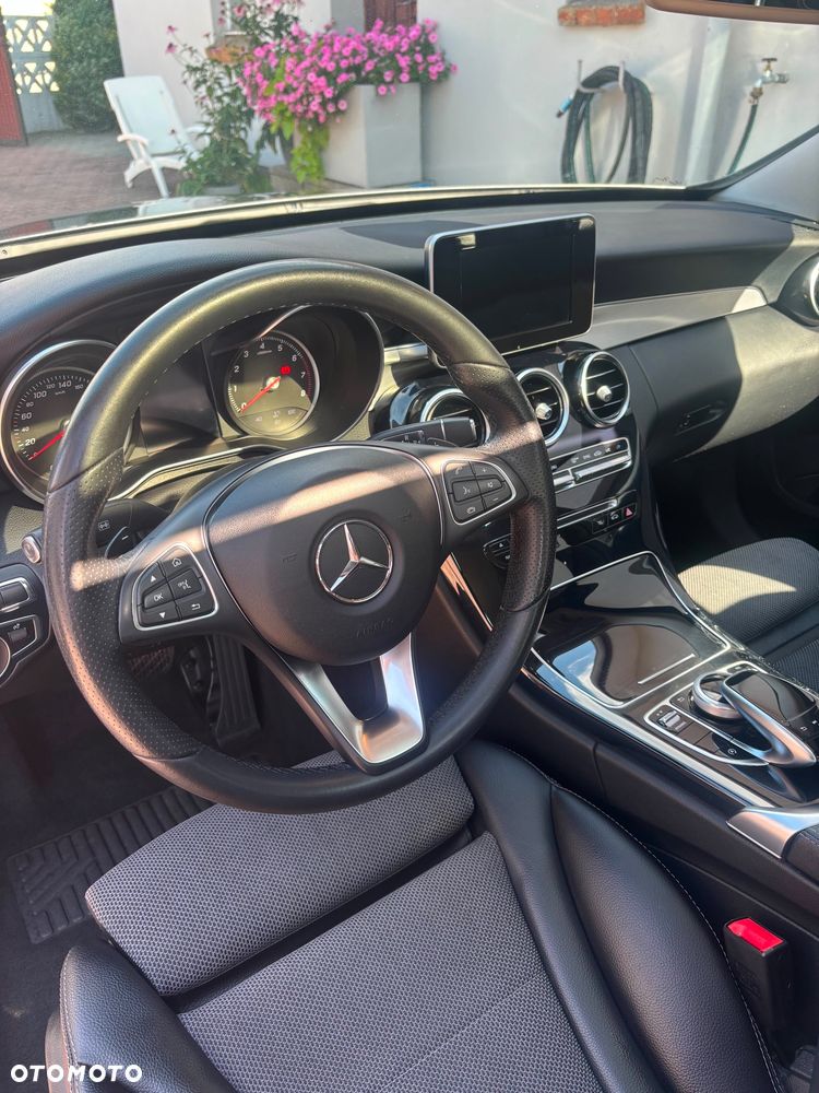 Mercedes-Benz Klasa C 250 9G-TRONIC Avantgarde - 7