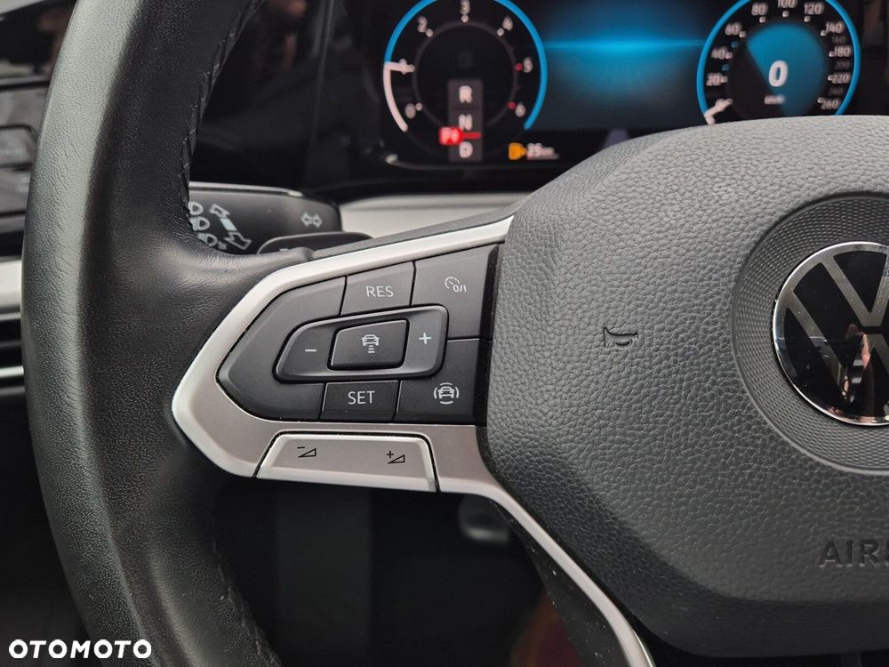 Volkswagen Golf - 15