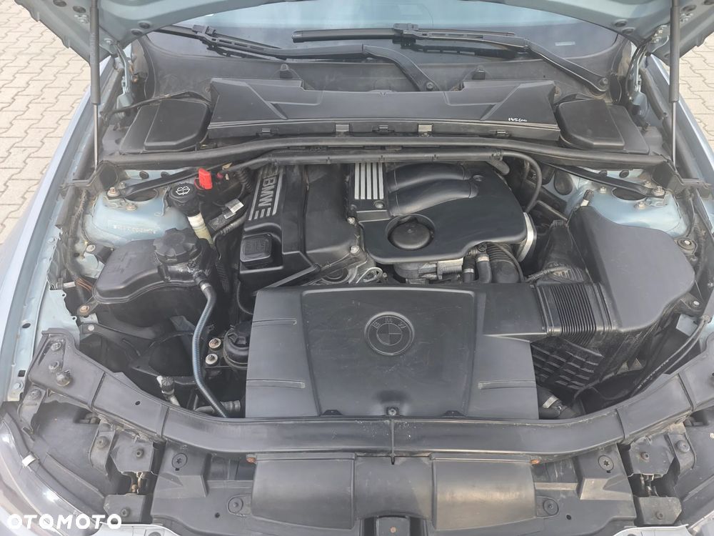 BMW Seria 3 - 26