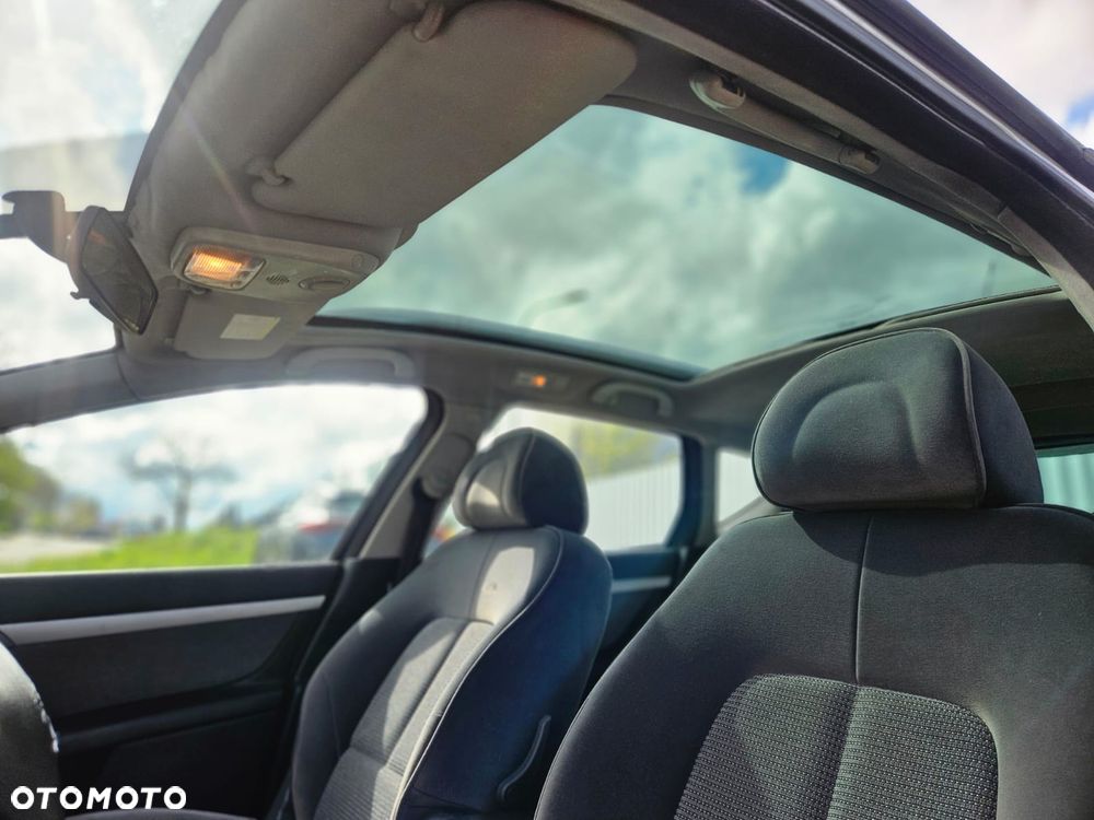 Peugeot 407 - 9