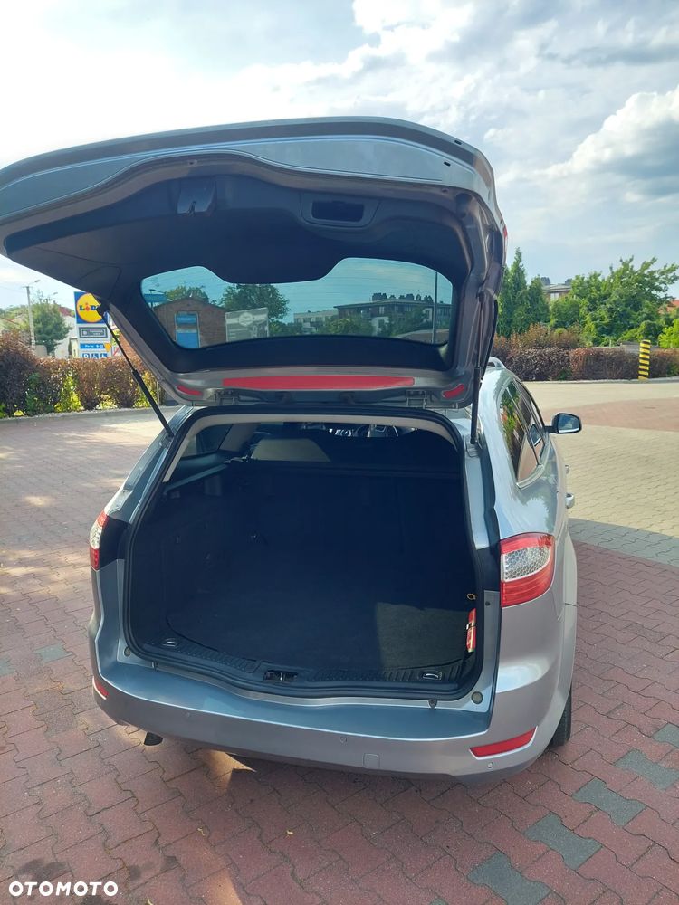 Ford Mondeo - 4