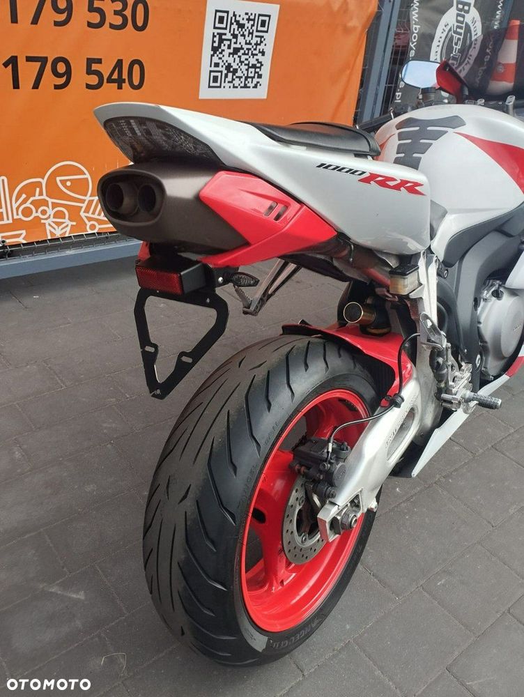 Honda CBR - 7
