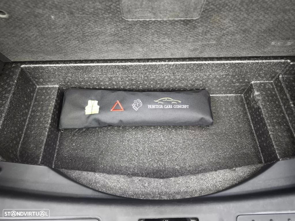Land Rover Range Rover Evoque 2.2 SD4 Prestige Auto - 16