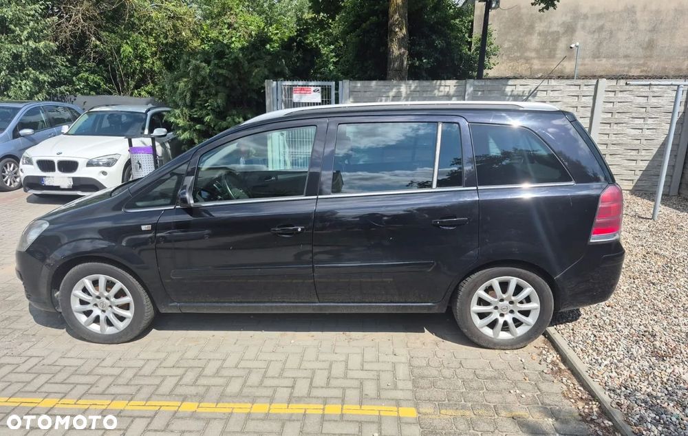 Opel Zafira 1.8 Cosmo - 5