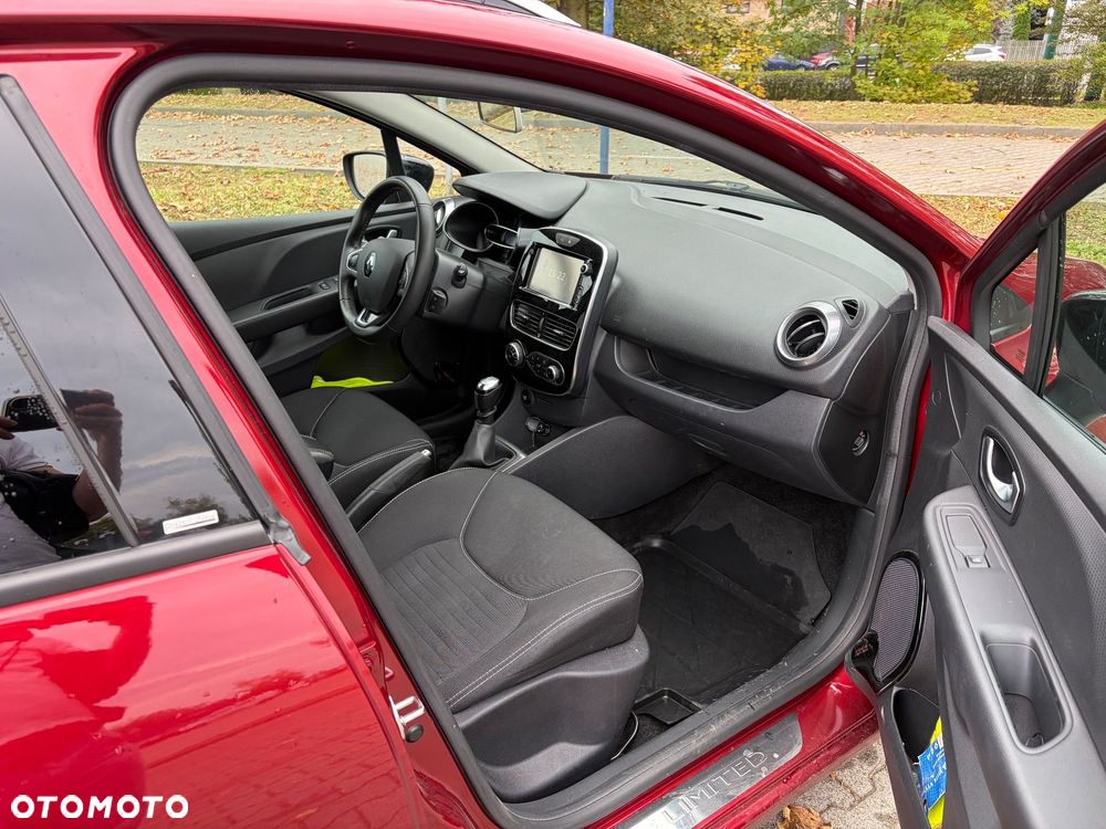 Renault Clio - 7