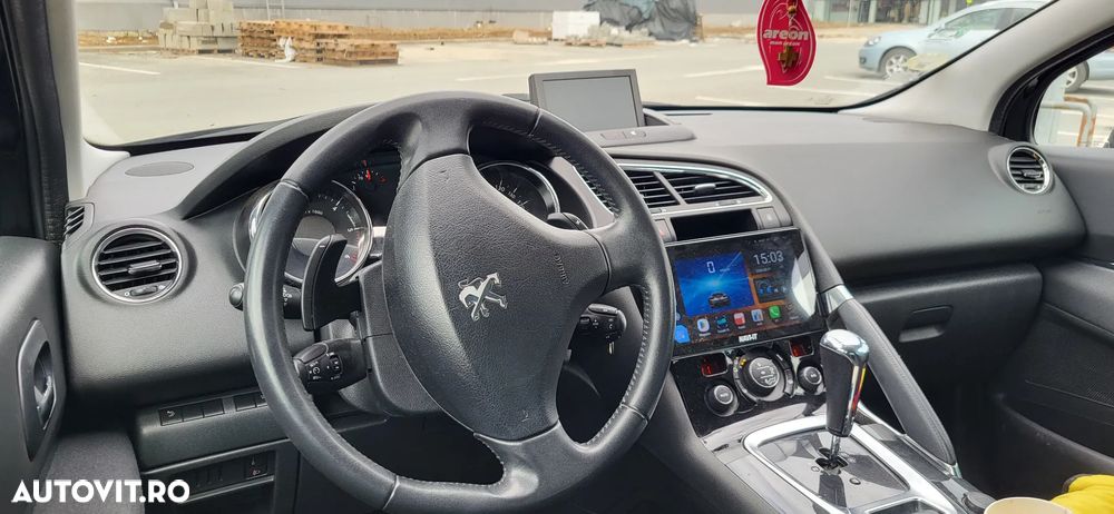 Peugeot 3008 - 9