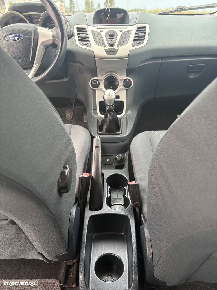 Ford Fiesta 1.4 TDCI Titanium - 7