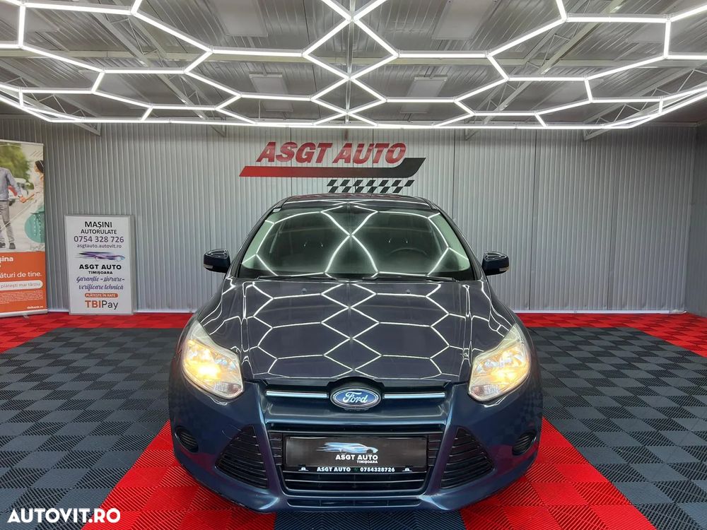 Ford Focus - 2