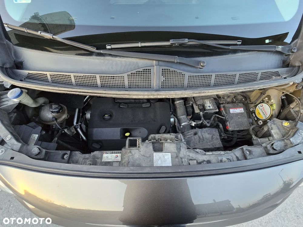 Peugeot EXPERT 2.0HDI - 8