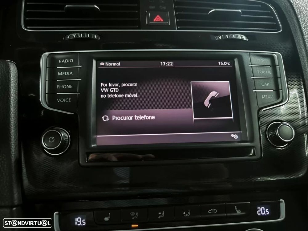 VW Golf 2.0 TDI GTD DSG - 33