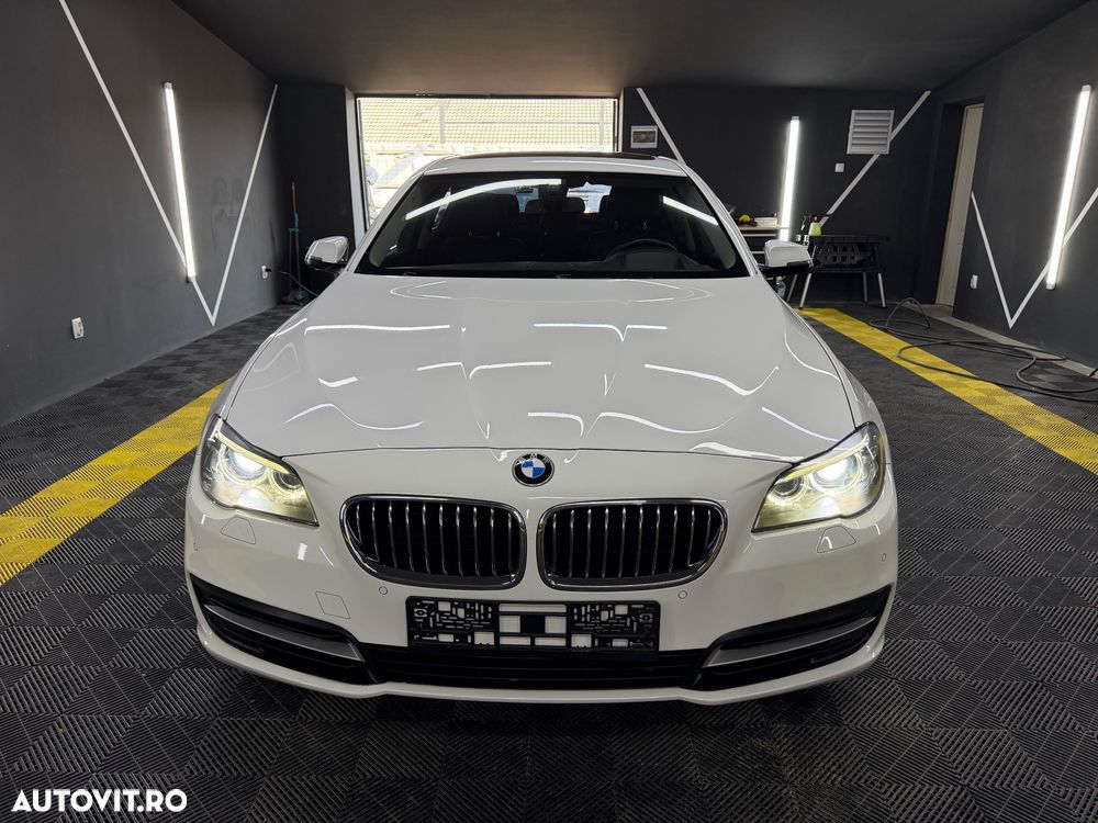 BMW Seria 5 520d xDrive Aut. Luxury Line - 16