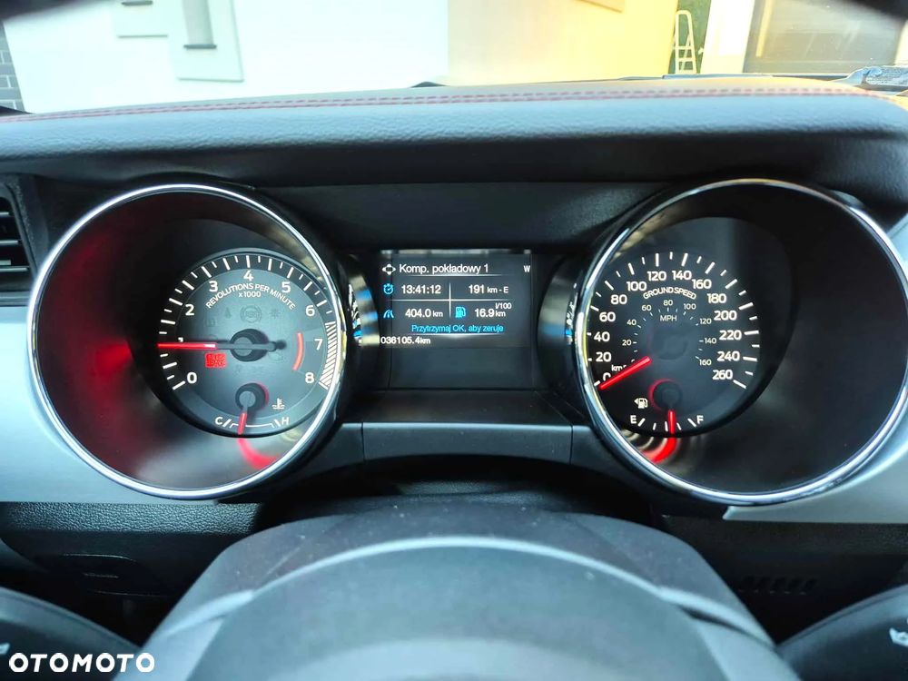 Ford Mustang 5.0 V8 GT - 11
