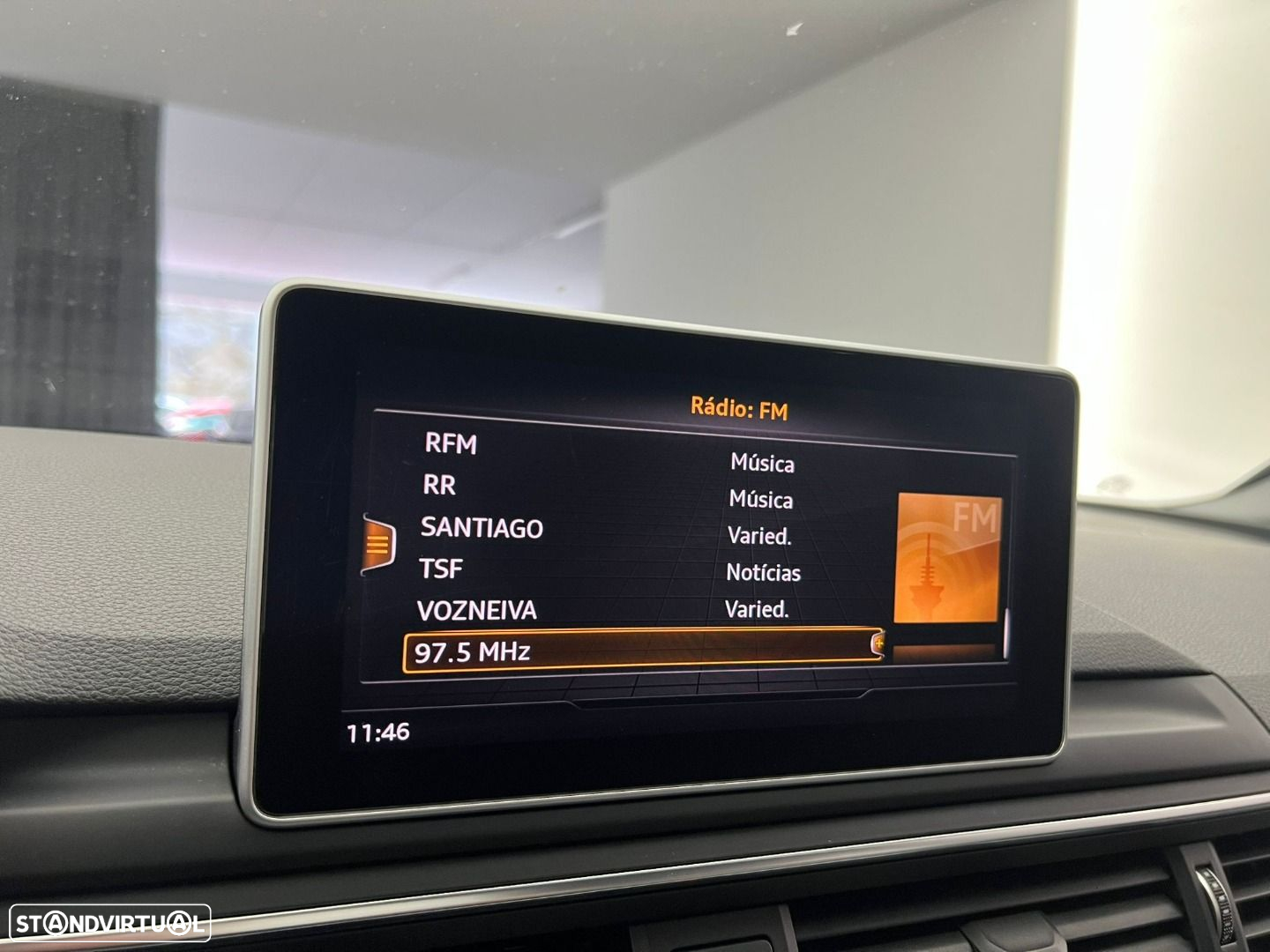Audi A4 Avant 2.0 TDI S tronic - 21
