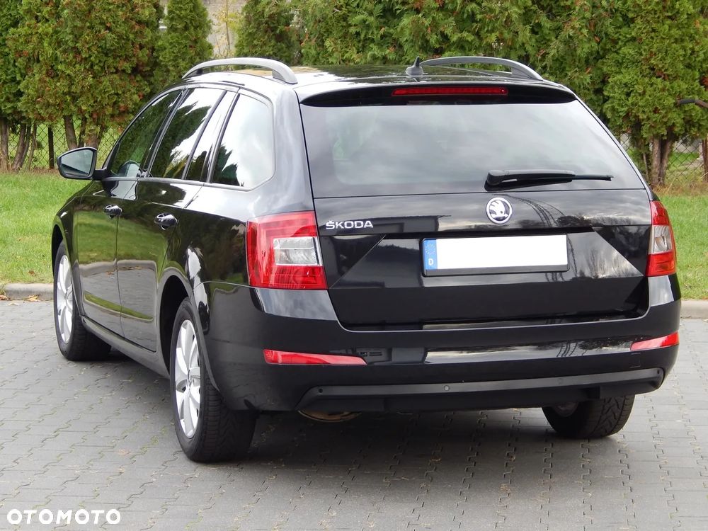 Skoda Octavia 2015 photo 4
