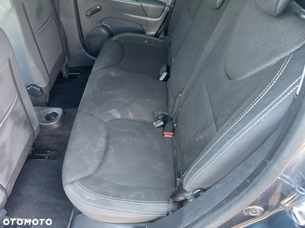 Renault Clio 1.2 16V Alize - 22