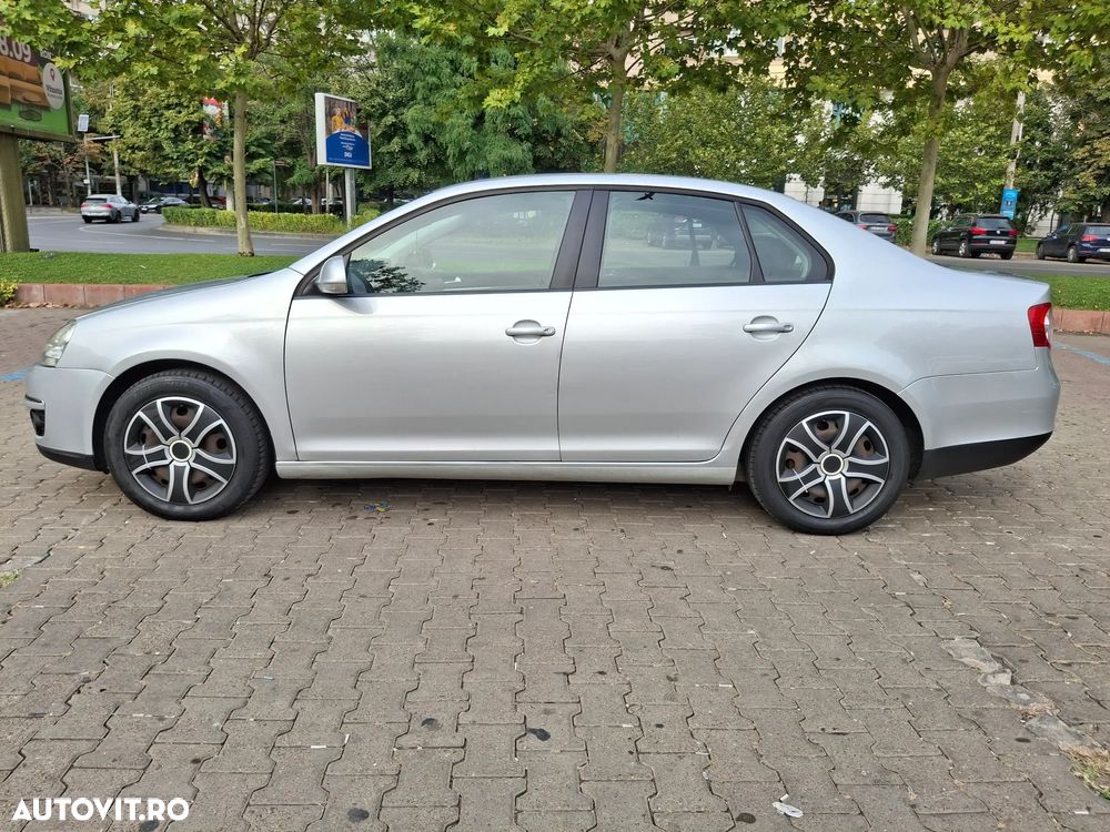 Volkswagen Jetta 1.6 TDI DPF Comfortline - 7
