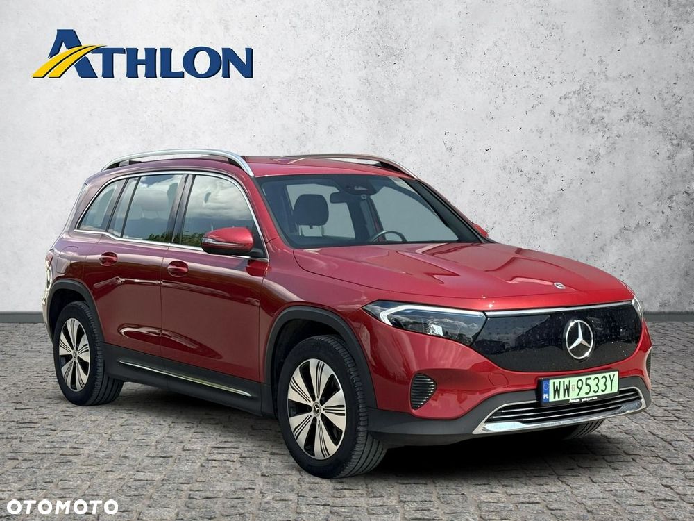 Mercedes-Benz EQB - 7