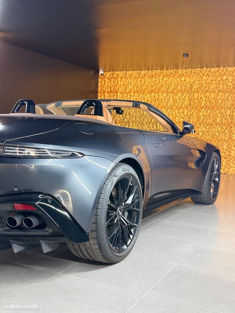 Aston Martin Vantage Roadster V8 - 16