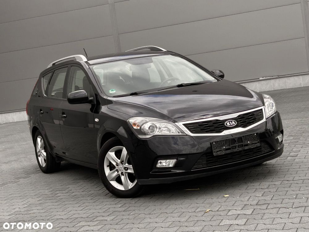 Kia Ceed 1.6 CRDi 115 Spirit - 11